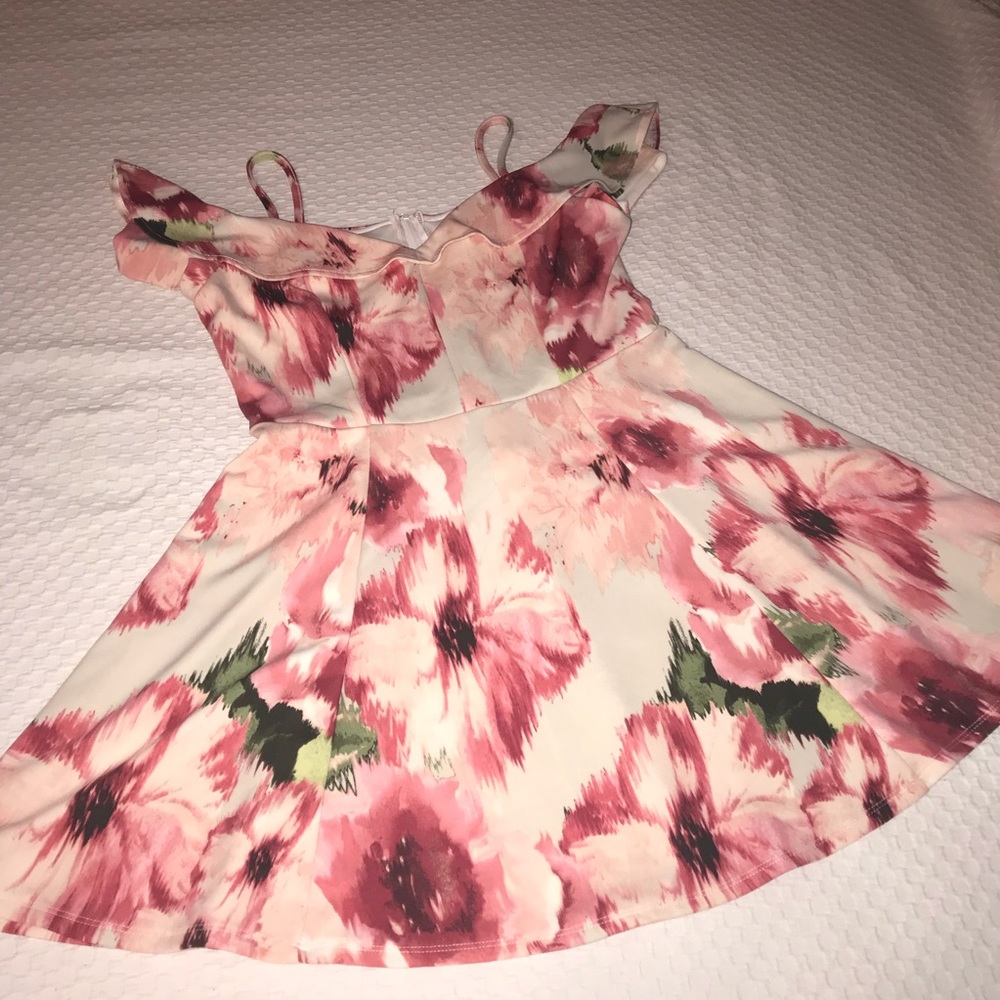 Emerald Sundae Cold Shoulder Fit And Flare Dress - Picture 7 of 8